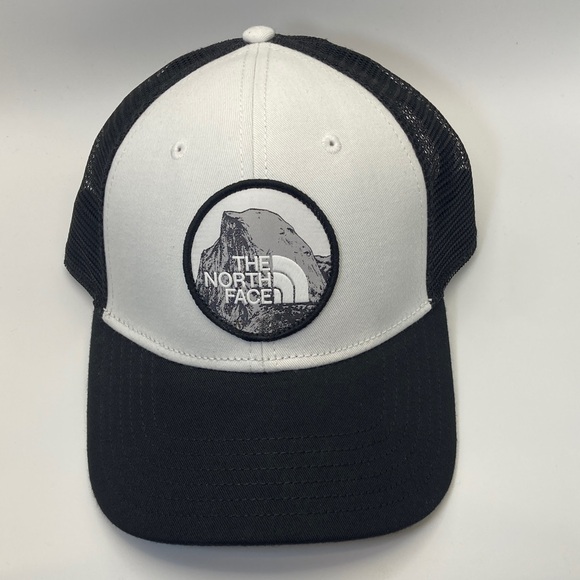 The North Face Mudder Trucker Cap with Mountain Graphic Logo -EUC - Picture 1 of 12